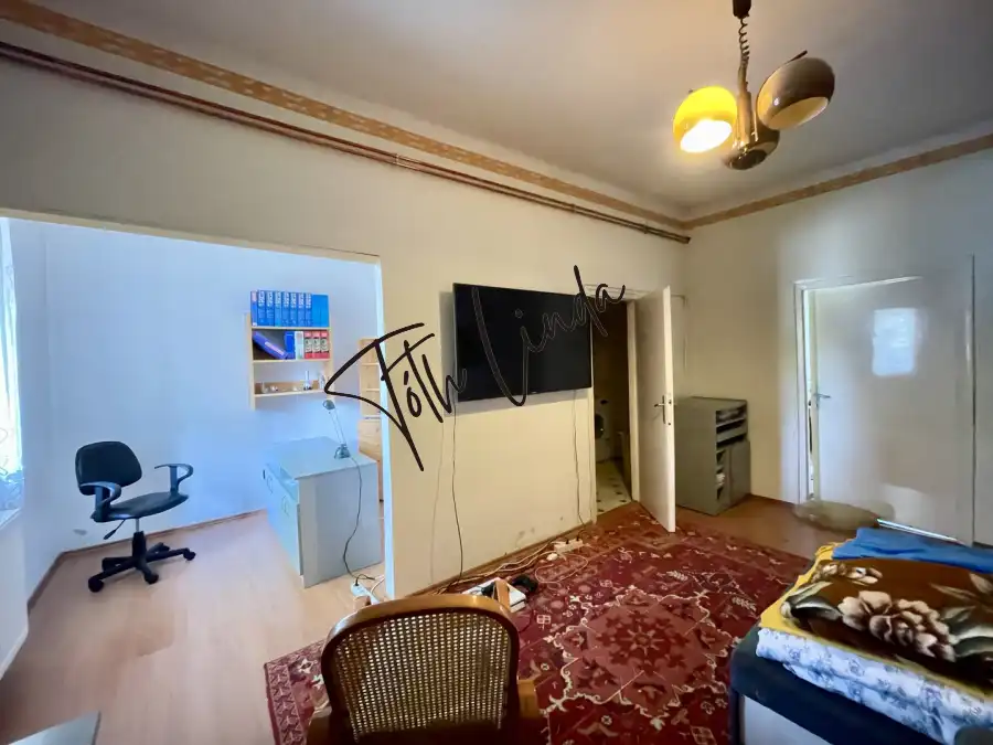 eladó téglalakás, Oroszlány