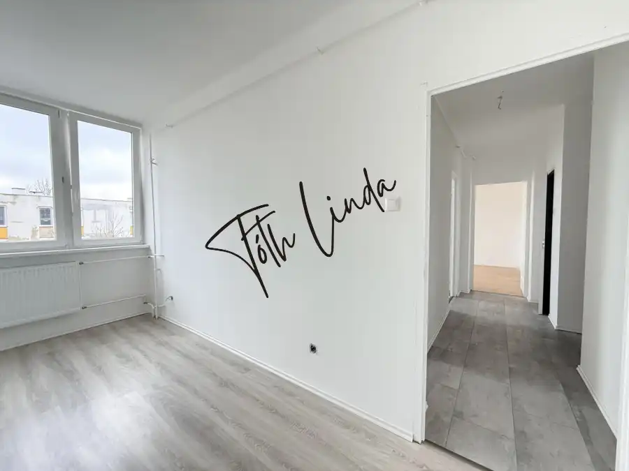 eladó téglalakás, Oroszlány