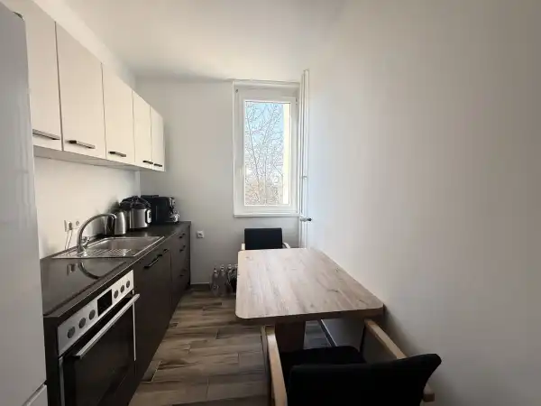 Eladó téglalakás, Oroszlány 2 szoba 54 m² 39.99 M Ft