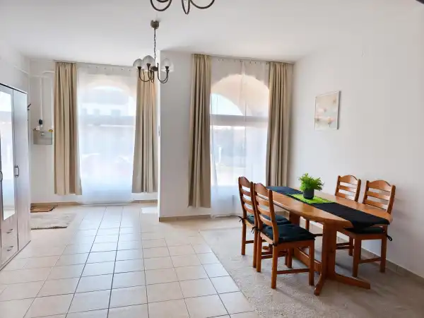 Eladó téglalakás, Paks 2+1 szoba 58 m² 41.9 M Ft