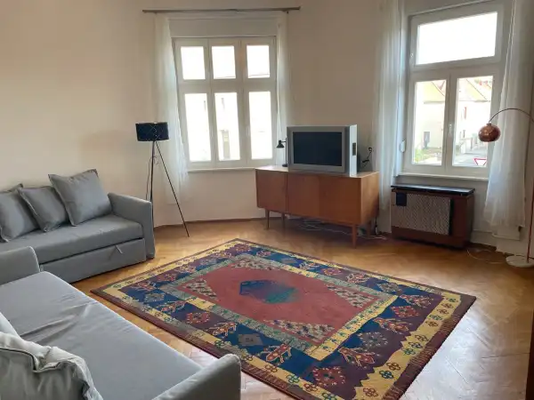 Eladó téglalakás, Pécs 2 szoba 56 m² 47.8 M Ft