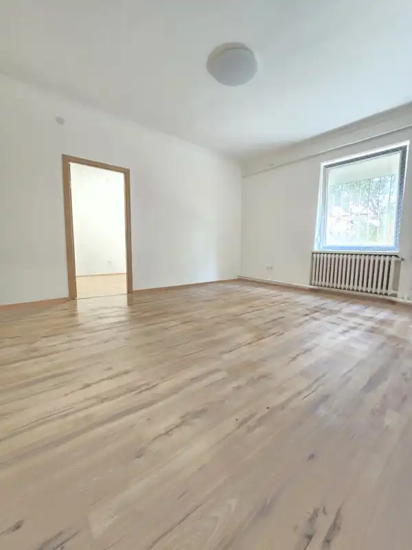 Eladó téglalakás, Pécs 2 szoba 52 m² 26.99 M Ft