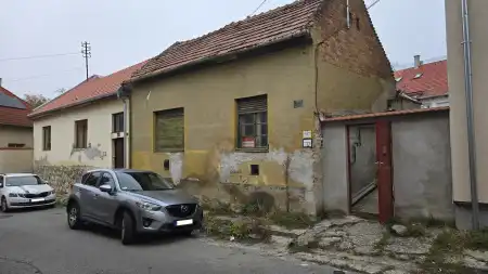 eladó téglalakás, Pécs