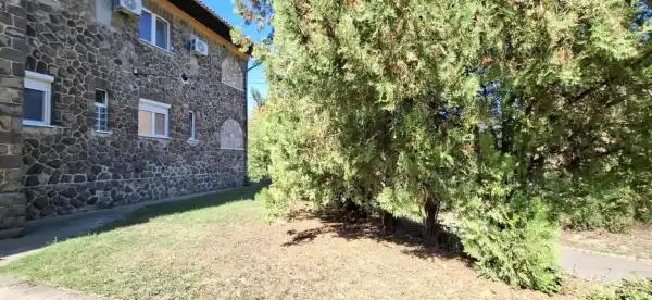 Eladó téglalakás, Petőfibánya 1 szoba 38 m² 26 M Ft