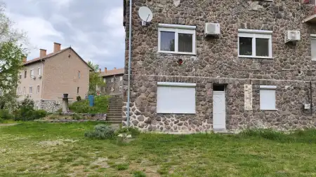 eladó téglalakás, Petőfibánya