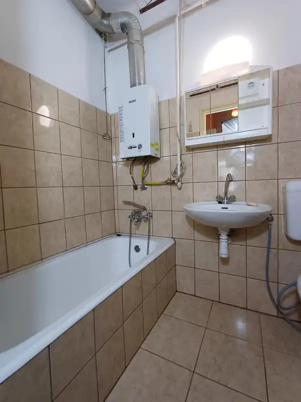 Eladó téglalakás, Salgótarján 1 szoba 27 m² 12.5 M Ft