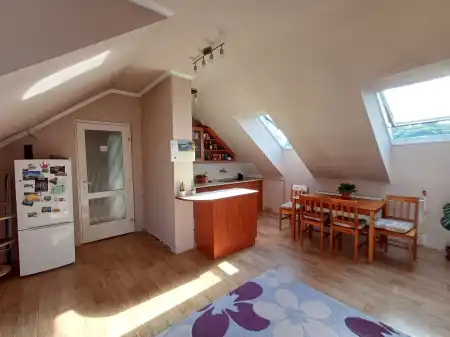 eladó téglalakás, Salgótarján
