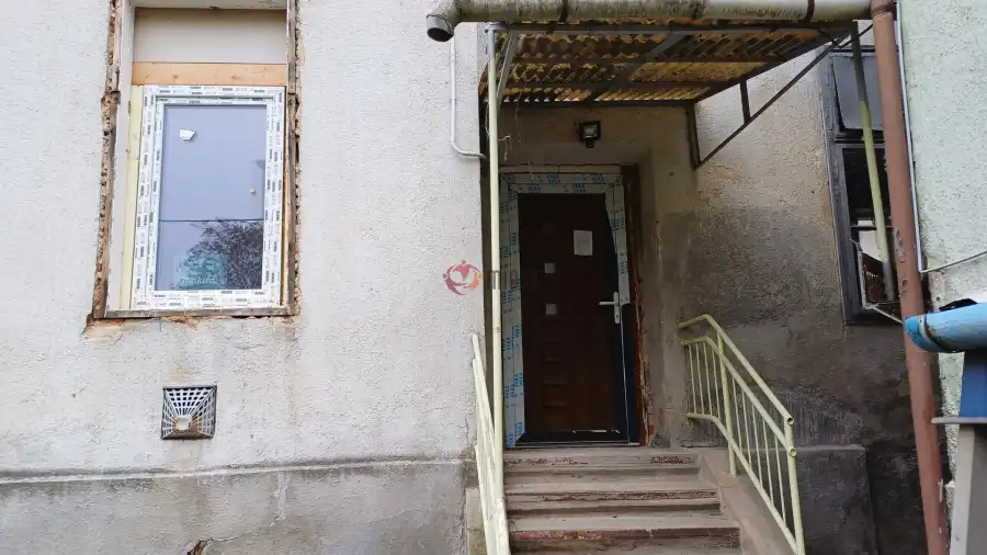 eladó téglalakás, Salgótarján