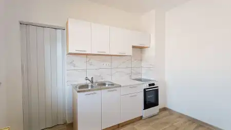 eladó téglalakás, Salgótarján