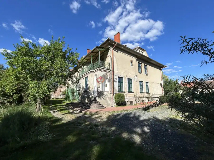 eladó téglalakás, Sárvár