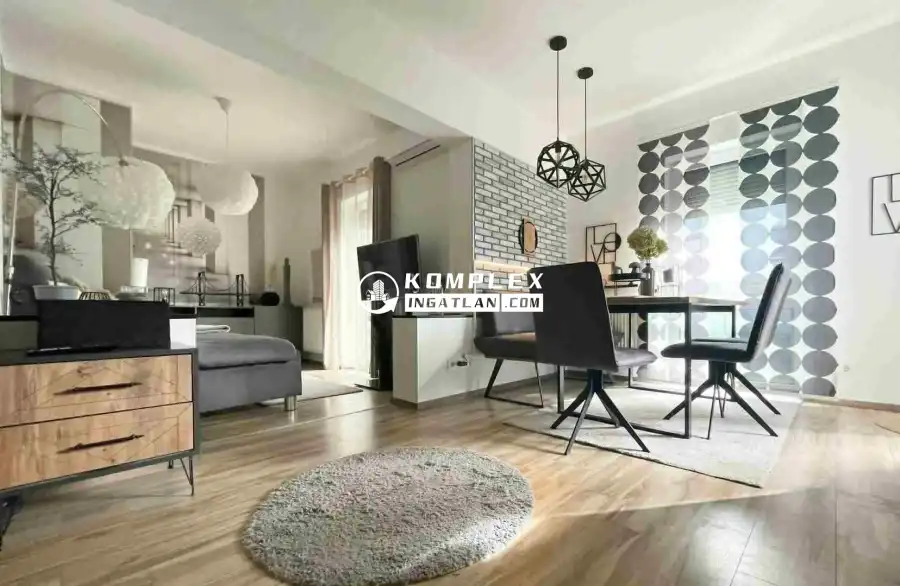 eladó téglalakás, Sopron