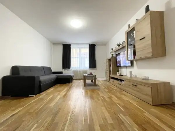 Eladó téglalakás, Sopron 2 szoba 64 m² 59.9 M Ft Eladó téglalakás, Sopron 2 szoba 64 m² 59.9 M Ft