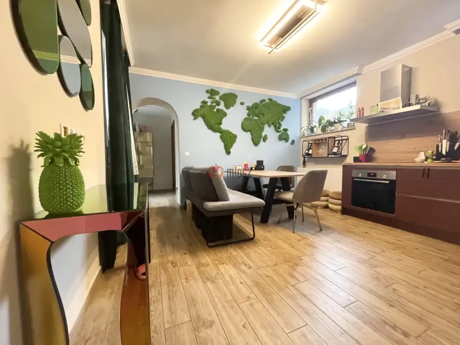 eladó téglalakás, Sopron