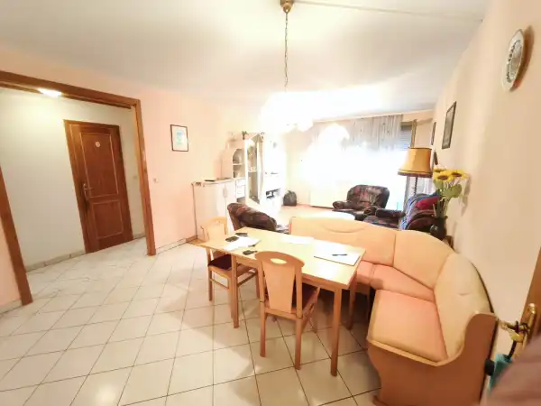 Eladó téglalakás, Sopron 3 szoba 73 m² 68.9 M Ft