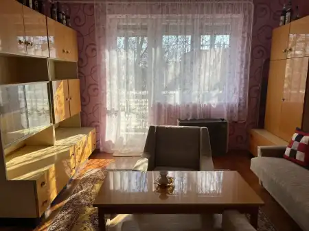 eladó téglalakás, Székesfehérvár