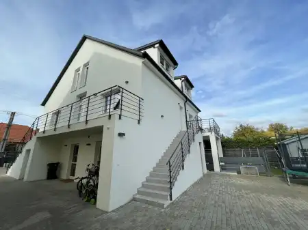 eladó téglalakás, Székesfehérvár