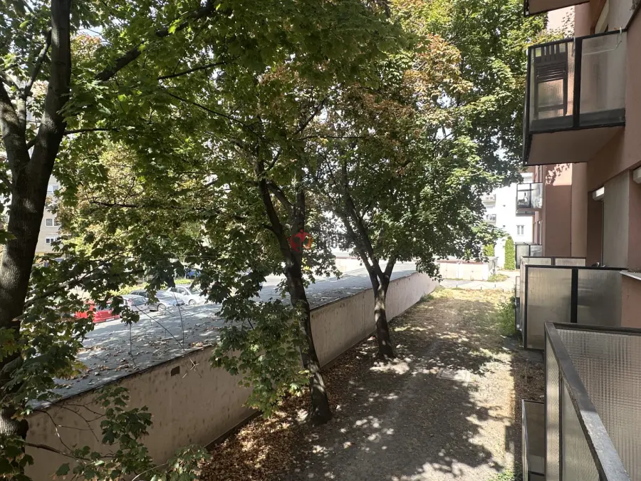 eladó téglalakás, Székesfehérvár