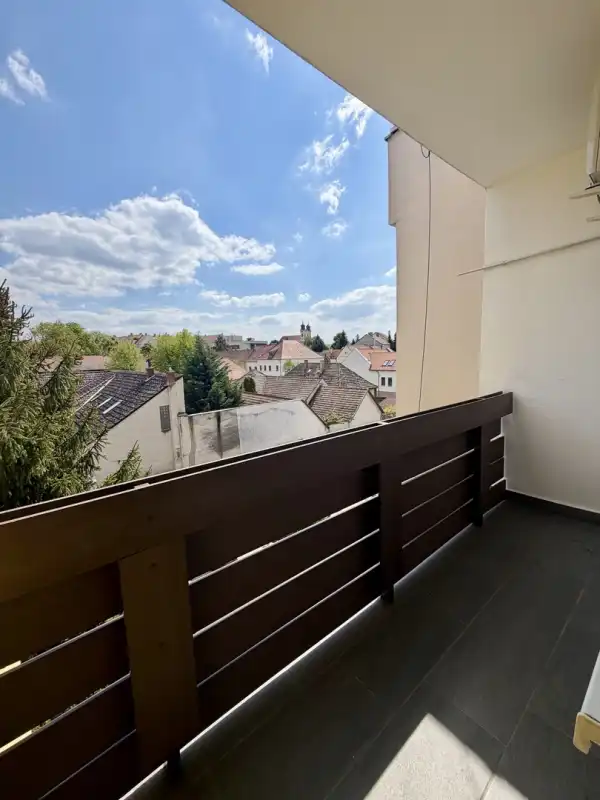 Eladó téglalakás, Tata 2+1 szoba 61 m² 64.9 M Ft