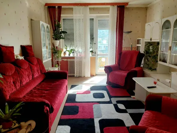 Eladó téglalakás, Tatabánya 2 szoba 54 m² 38.9 M Ft