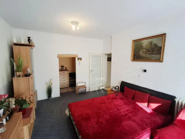 Eladó téglalakás, Tatabánya 1+1 szoba 43 m² 31 M Ft