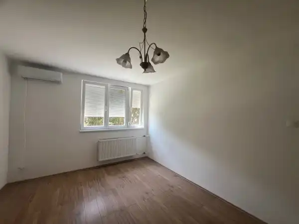 Eladó téglalakás, Tatabánya 1+2 szoba 43 m² 33.9 M Ft