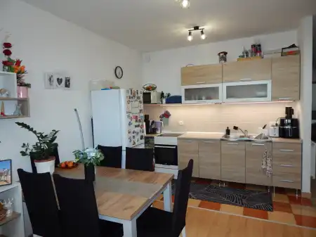 eladó téglalakás, Tatabánya
