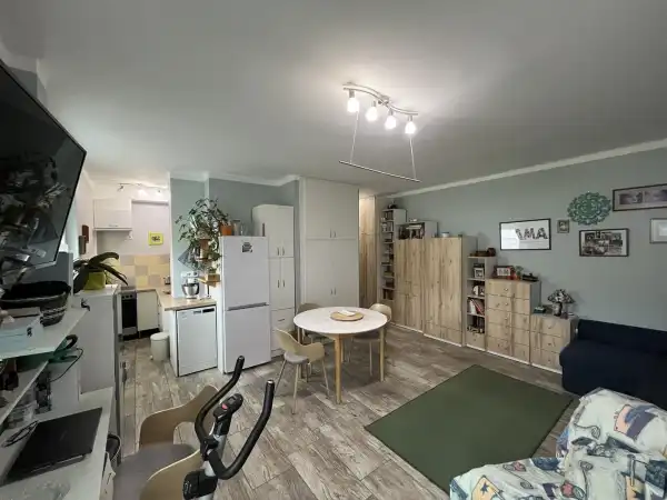 Eladó téglalakás, Tatabánya 1 szoba 32 m² 33.5 M Ft