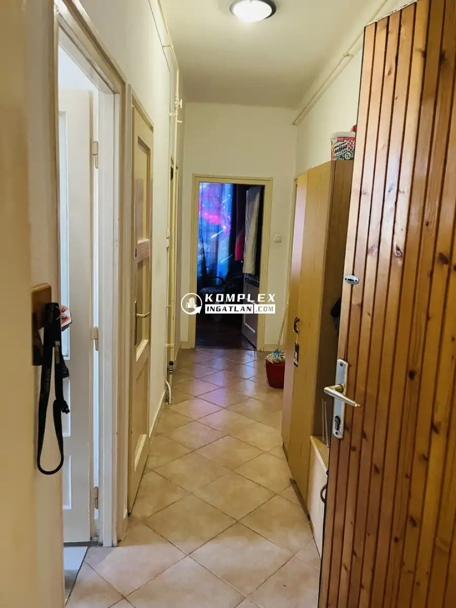 eladó téglalakás, Tatabánya