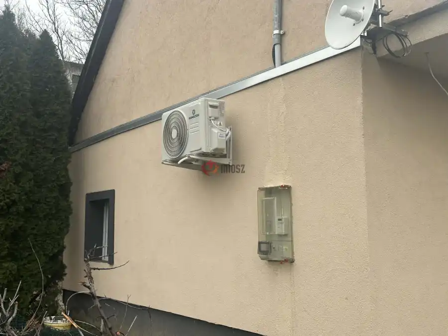 eladó téglalakás, Vác