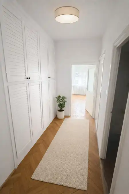 eladó téglalakás, Vác