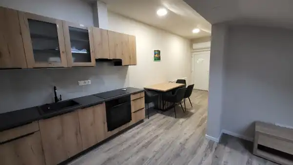 Eladó téglalakás, Zalaegerszeg 6 szoba 358 m² 149 M Ft