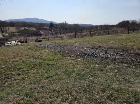 eladó telek, Szegi