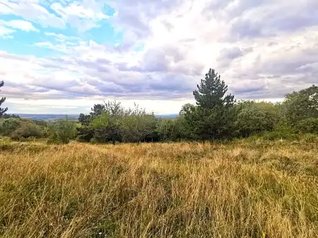 eladó telek, Vác