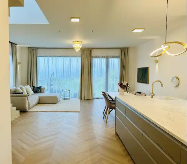 Eladó új építésű családi ház, Vác 5 szoba 160 m² 150 M Ft