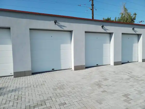 Eladó új építésű garázs, Eger 16 m² 8 M Ft