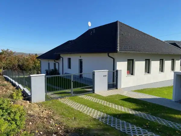 Eladó új építésű ikerház, Nagymaros 4 szoba 113 m² 94.9 M Ft