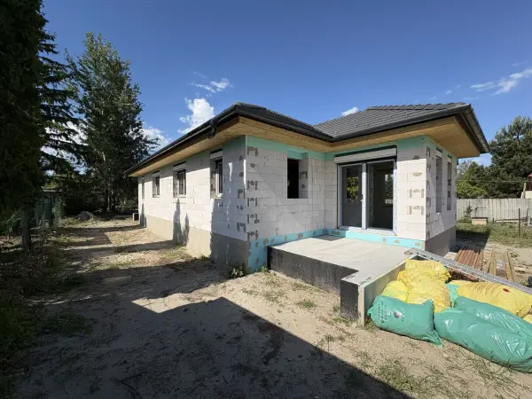 Eladó új építésű téglalakás, Balatonfenyves 1+1 szoba 67 m² 59.9 M Ft