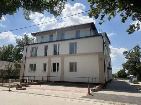 eladó új építésű téglalakás, Kiskunlacháza
