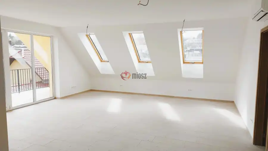 eladó új építésű téglalakás, Pilisvörösvár