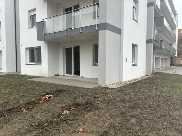 Eladó új építésű téglalakás, Tata 4 szoba 78 m² 89 M Ft