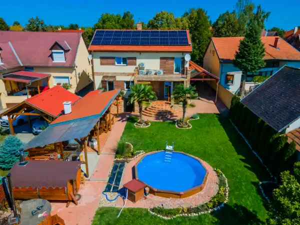 Eladó újszerű családi ház, Balatonszabadi 5 szoba 175 m² 159 M Ft