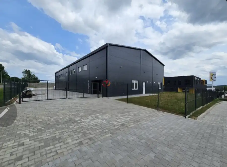 eladó újszerű ipari ingatlan, Gödöllő