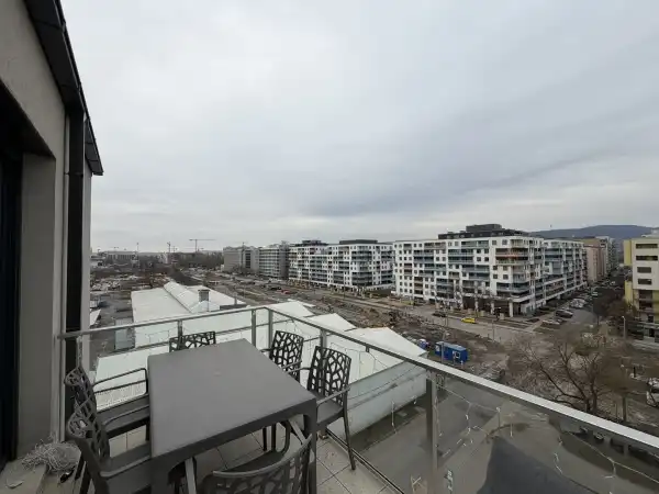 Eladó újszerű panellakás, Budapest, XIII. kerület 4 szoba 120 m² 220 M Ft