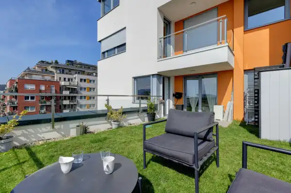 Eladó újszerű téglalakás, Budapest, III. kerület 2 szoba 73 m² 124 M Ft