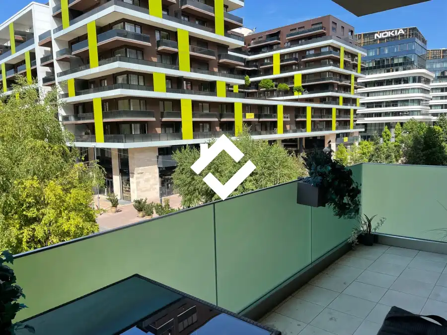 eladó újszerű téglalakás, Budapest, VIII. kerület