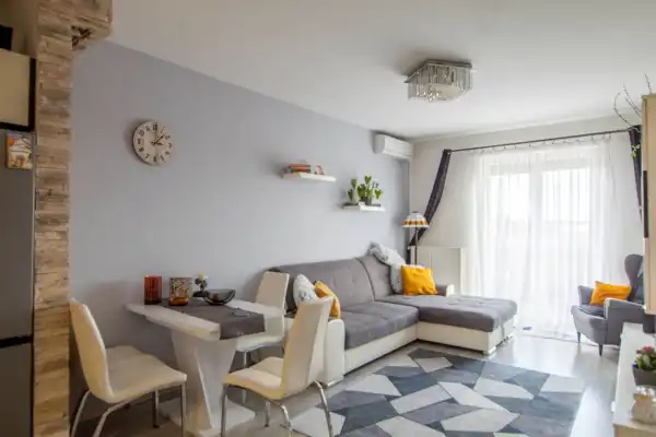 Eladó újszerű téglalakás, Budapest, XVIII. kerület 3 szoba 62 m² 62.9 M Ft