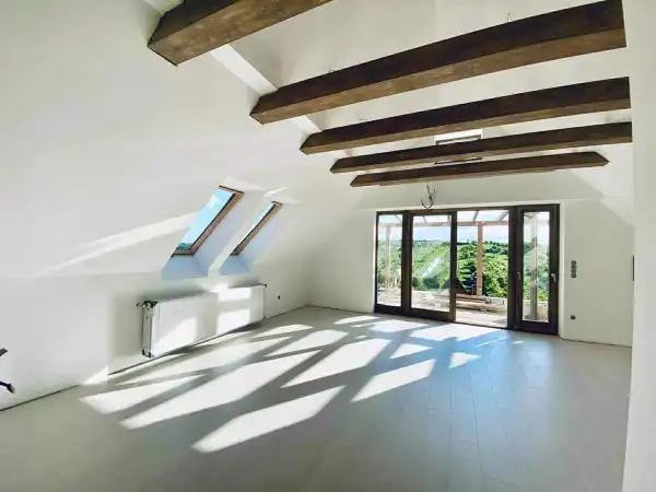 Eladó újszerű téglalakás, Eger 4 szoba 84 m² 104.7 M Ft