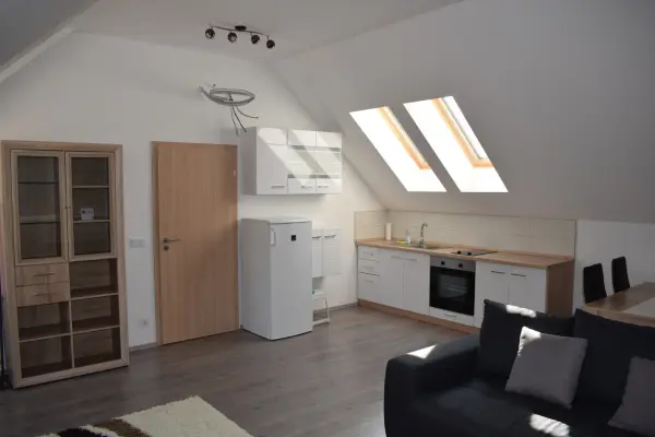 Eladó újszerű téglalakás, Paks 2 szoba 68 m² 55 M Ft