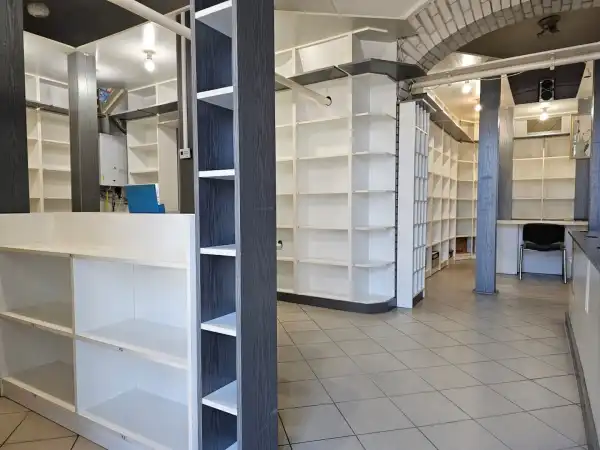 Eladó üzlet, Eger 1+1 szoba 59 m² 44.9 M Ft