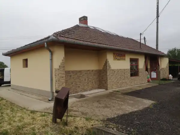 Eladó üzlet, Kötegyán 77 m² 14.9 M Ft